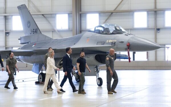 Netherlands to Deliver 18 F-16 Fighter Jets to Ukraine in Solidarity Against Russian Invasion