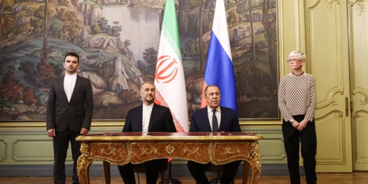 Iran Reacts Strongly to Russia’s Position on Disputed Islands, Summons Envoy for Second Time