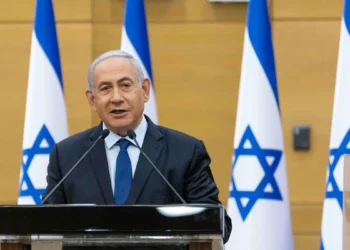 Criticism Mounts as Netanyahu Faces Backlash for Political Campaigning Amid Wartime Crisis
