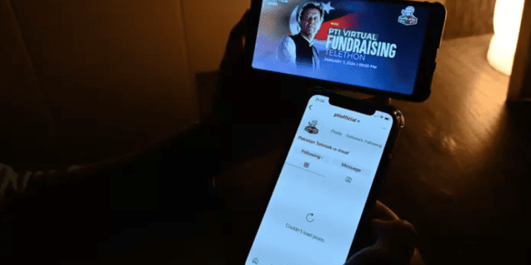 Social Media Disruption During PTI Fundraiser Sparks Concerns in Pakistan
