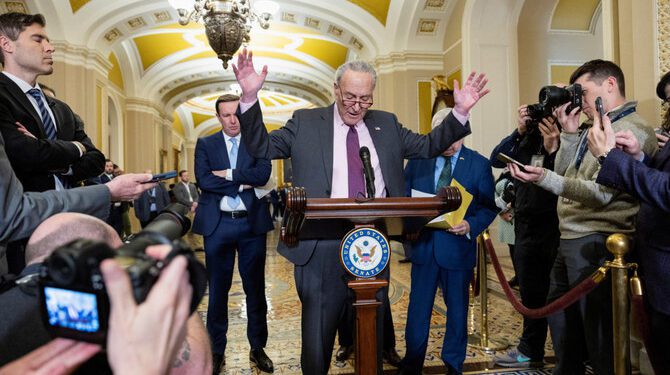 Nearly All US Senate Democrats Back Two-State Solution for Israel and Palestinians