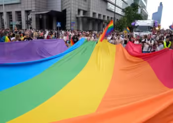 Iraq Criminalizes Same-Sex Relationships: Implications and Reactions