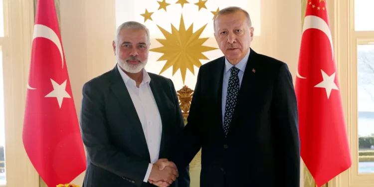 Hamas Chief Haniyeh Arrives in Turkey for Talks Amid Escalating Gaza Conflict