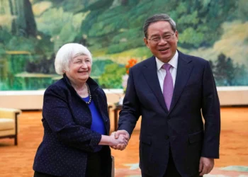 U.S. Treasury Secretary Urges China to Curb Industrial Overcapacity