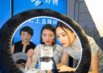 Xiaohongshu: China’s Empowering Platform for Women’s Discourse on Routine and Taboo Topics