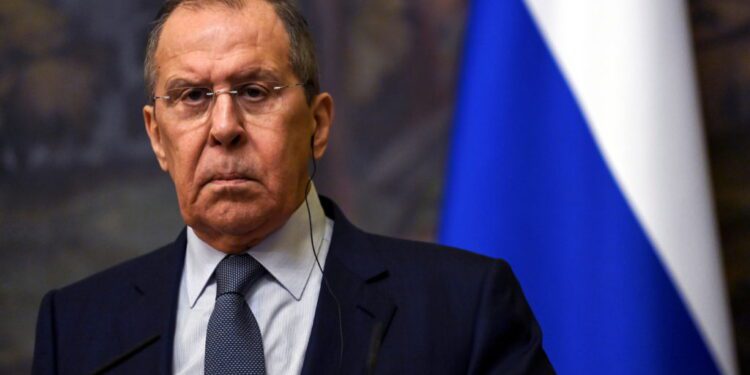 Lavrov: French Trainers in Ukraine are ‘Legitimate Targets’