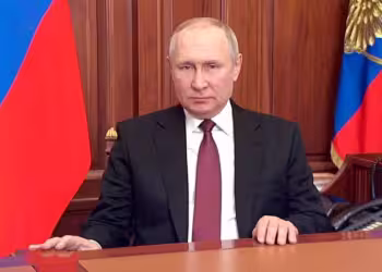 Putin Threatens Missile Deployment if West Arms Ukraine