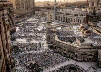 Hajj Pilgrimage Hindered for Palestinians Due to Gaza Conflict and Rafah Crossing Closure