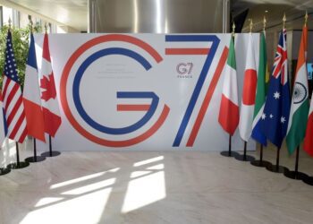 What is G7 and History
