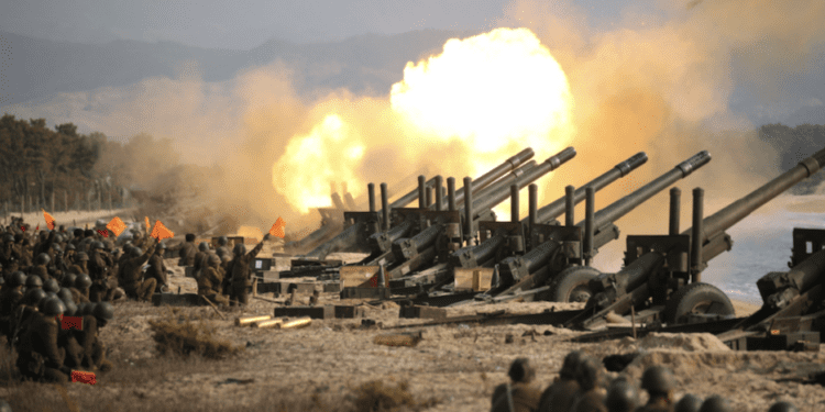 Tensions Escalate as South Korea Fires Shots at North Korean Border Breach