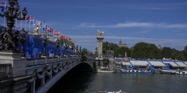 Men's Olympic Triathlon Postponed Due to Seine River Water Quality Concerns