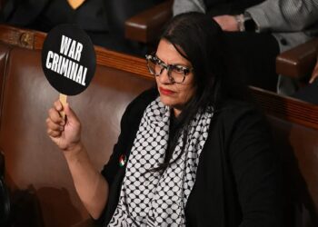 Rashida Tlaib Holds 'War Criminal' Sign at Netanyahu Address