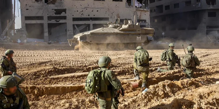 Top US General Assesses Middle East Tensions After Israel-Hezbollah Exchange