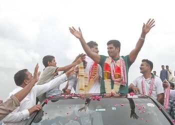 Javelin star Arshad Nadeem advocates for women's university in Mian Channu