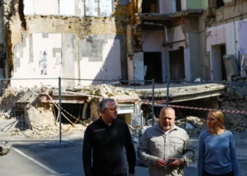 Ukraine blames Russian air force commander for children's hospital attack