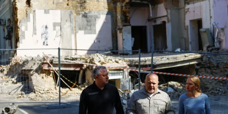 Ukraine blames Russian air force commander for children's hospital attack