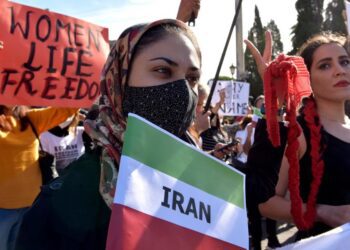 Iran Announces to Open ‘Treatment Clinic’ for Women Defying Hijab Laws