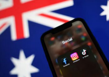 Australian Parliament approves social media ban on under-16s