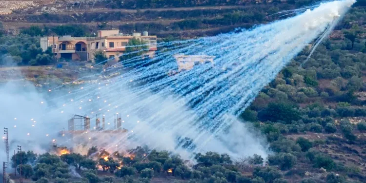 Israel sprayed south Lebanon with white phosphorus 191 times to prevent displaced from returning home