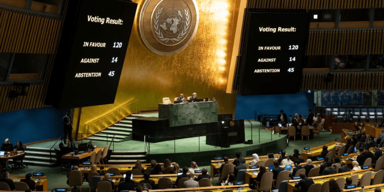 Pope Francis Calls for Humanitarian Ceasefire in Gaza