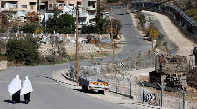 Israel Approves Plan To Surge Settler Population In Occupied Golan ...