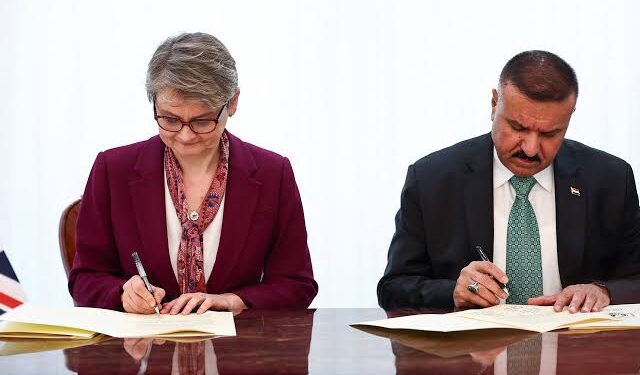 UK and Iraq Sign Security Deal to Curb People Smuggling