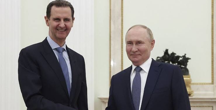 Assad and Family Arrive in Moscow After Russia Grants Them Asylum