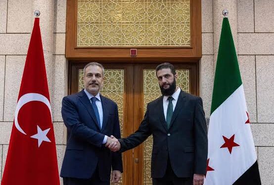 Turkiye’s FM Meets Syria’s New Leader, Calls for Lifting Global Sanctions