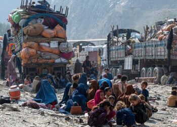 Pakistan’s Mass Deportations of Afghan Refugees Continues