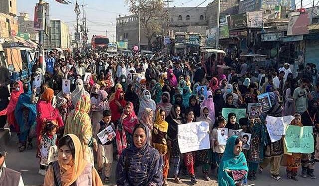 Balochistan Human Rights Group Held Awareness Campaign for Baloch Genocide Remembrance Day