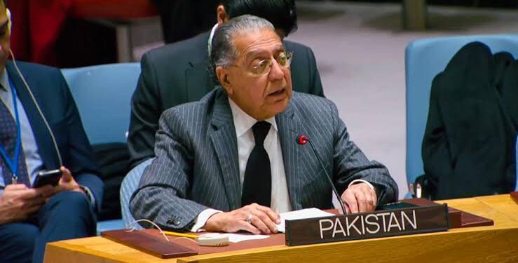 Pakistan Asks UNSC to Act Against Terror Threats from Afghanistan