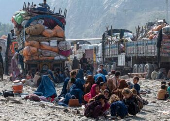 Afghan Families in Pakistan Face Deportation as Crackdown Intensifies