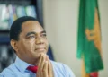 Zambia signs a law to make education free